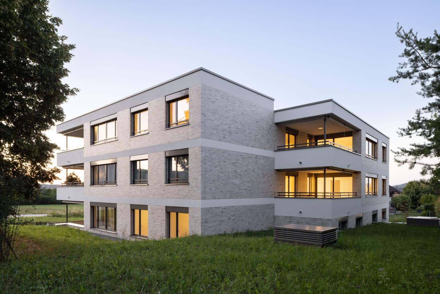 MFH Seltisberg, Liestalerstrasse 10, Seltisberg, Otto Partner Architekten, Liestal, Switzerland, CHE, © B o e r j e  M u e l l e r  P h o t o g r a p h y , k o n t a k t @ b o e r j e m u e l l e r 